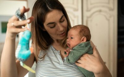 Mommy Thumb: Why New Moms Get Wrist Pain and How to Fix It